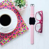 Portez la montre connectée FitPro avec un bracelet en silicone pour un style plus classique.

#montre #femme #connectée